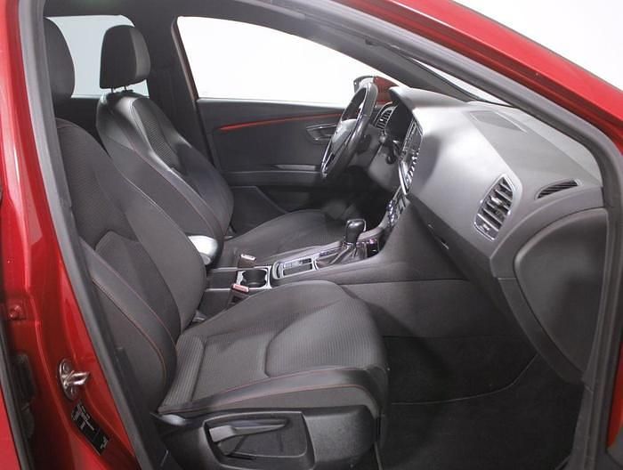 Usado Seat Leon FR 150 CV (110 kW) 2020 Rojo