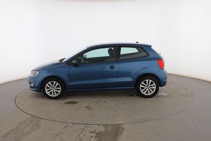 Usado VW Polo Advance 90 CV (66 kW) 2016 Azul Utilitario