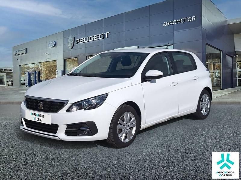 Usado Peugeot 308 Active 130 CV (95 kW) 2021 Blanco Berlina
