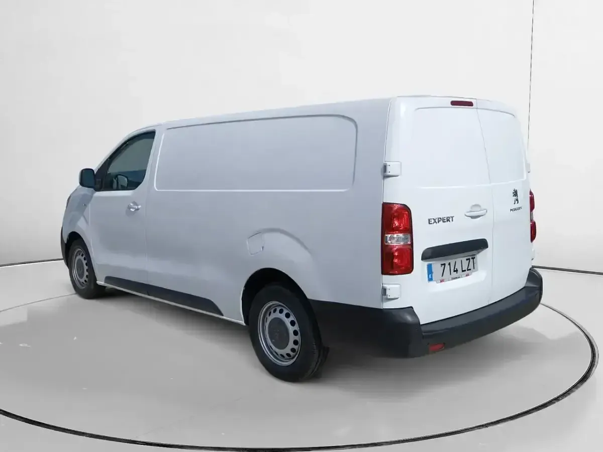 Usado Peugeot Expert Premium 102 CV (75 kW) 2022 Blanco Van