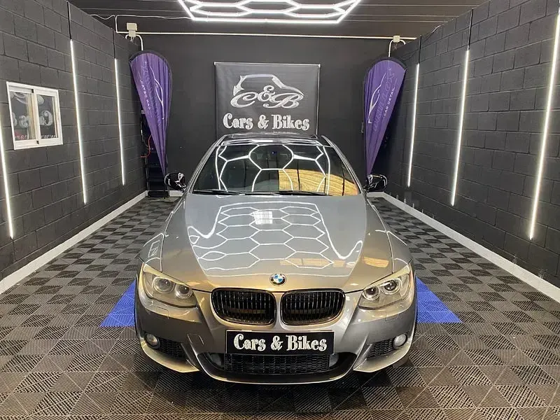 Usado BMW 330 Comfort Edition 258 CV (189 kW) 2013 Gris / plata Berlina