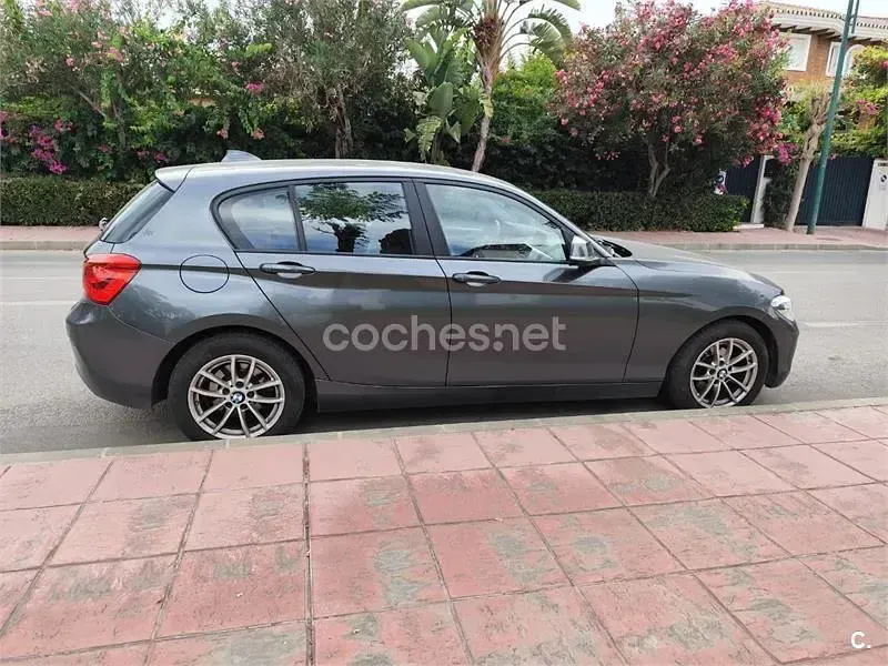 Usado BMW 116 109 CV (80 kW) 2019 Gris / plata Utilitario