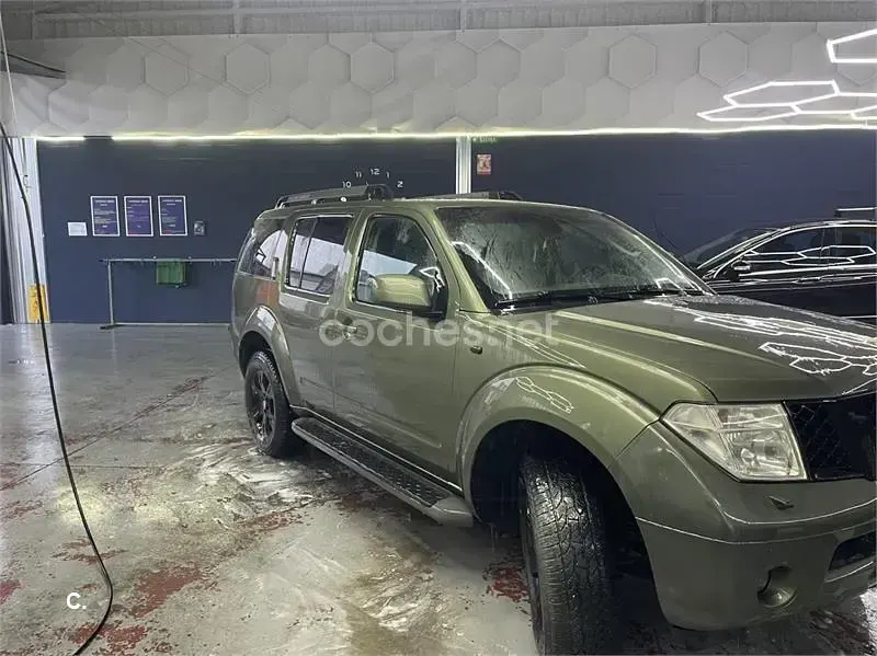 Usado Nissan Pathfinder 174 CV (127 kW) 2005 Verde SUV