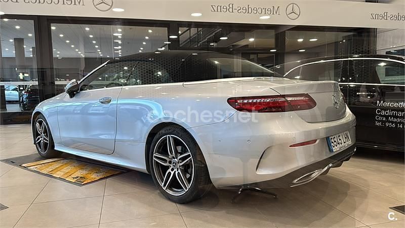Usado Mercedes E220 194 CV (142 kW) 2020 Gris / plata Descapotable