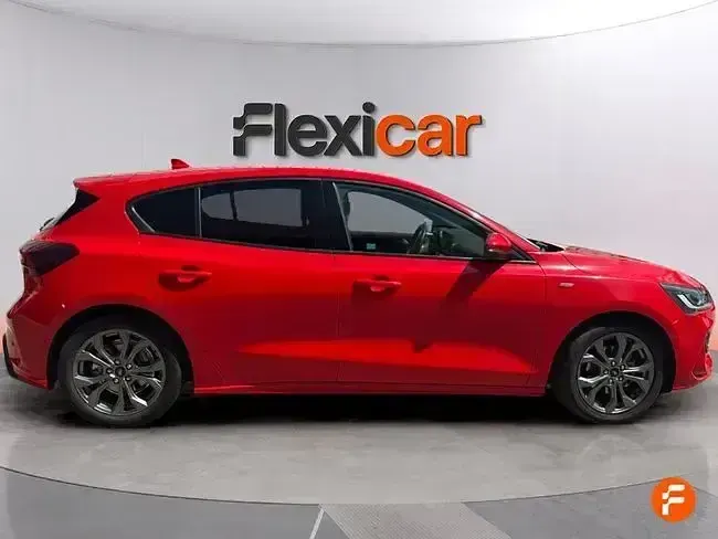 Usado Ford Focus Active 155 CV (114 kW) 2024 Rojo Berlina