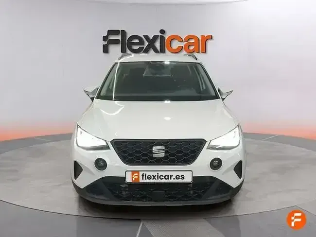 Usado Seat Arona Style 115 CV (84 kW) 2024 Blanco SUV