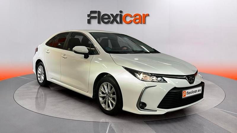 Używany Toyota Corolla Active 122 KM (89 kW) 2022 Sedan/Limuzyna
