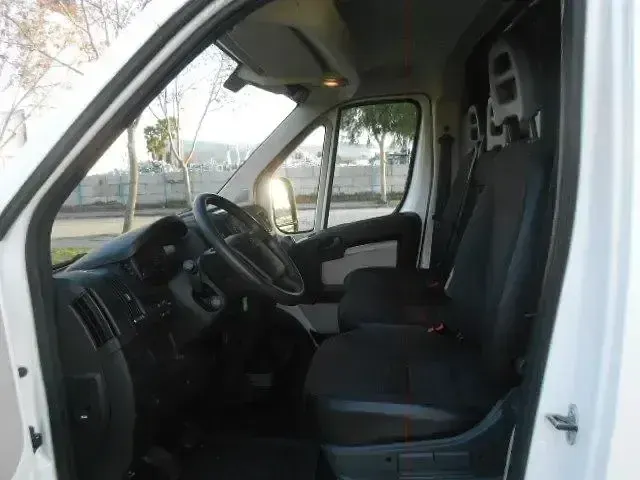 Usado Peugeot Boxer 131 CV (96 kW) 2019 Blanco Van