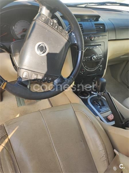 Usado Ssangyong (KGM) Rexton 165 CV (121 kW) 2006 Azul SUV