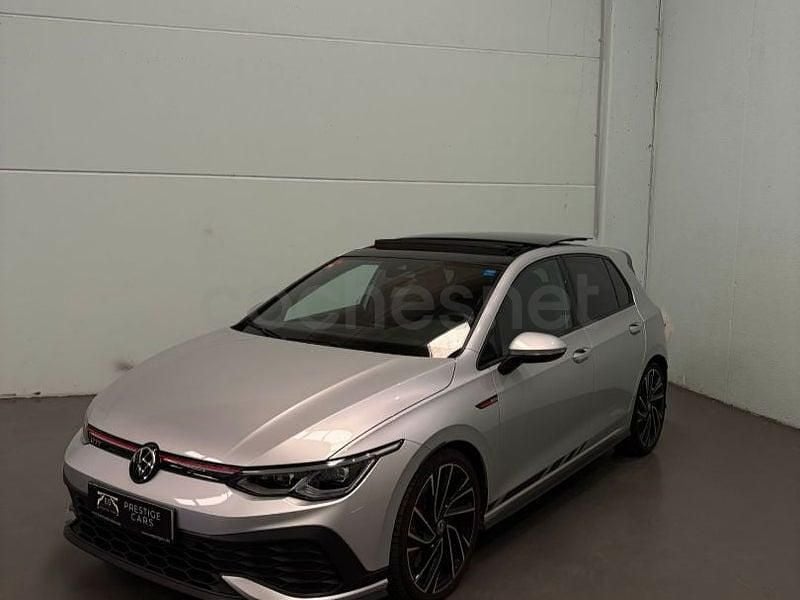 Usado VW Golf VIII GTI Clubsport 301 CV (221 kW) 2022 Gris / plata Berlina