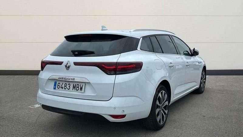 Usado Renault Mégane IV Techno 140 CV (102 kW) 2022 Blanco Utilitario