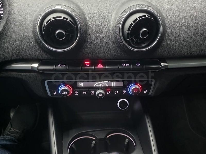 Usado Audi A3 S-Line 131 CV (96 kW) 2019 Gris / plata Berlina