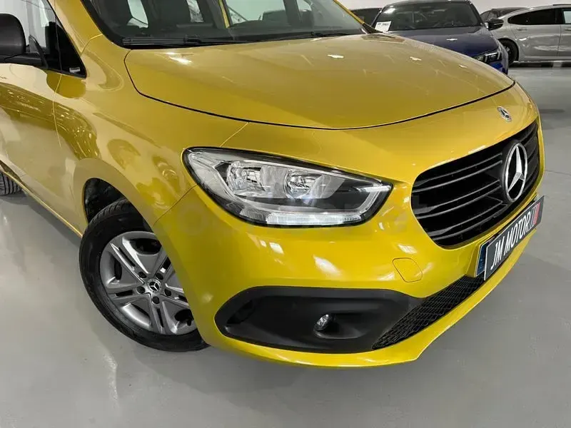 Usado Mercedes Citan 110 95 CV (69 kW) 2022 Amarillo Monovolumen