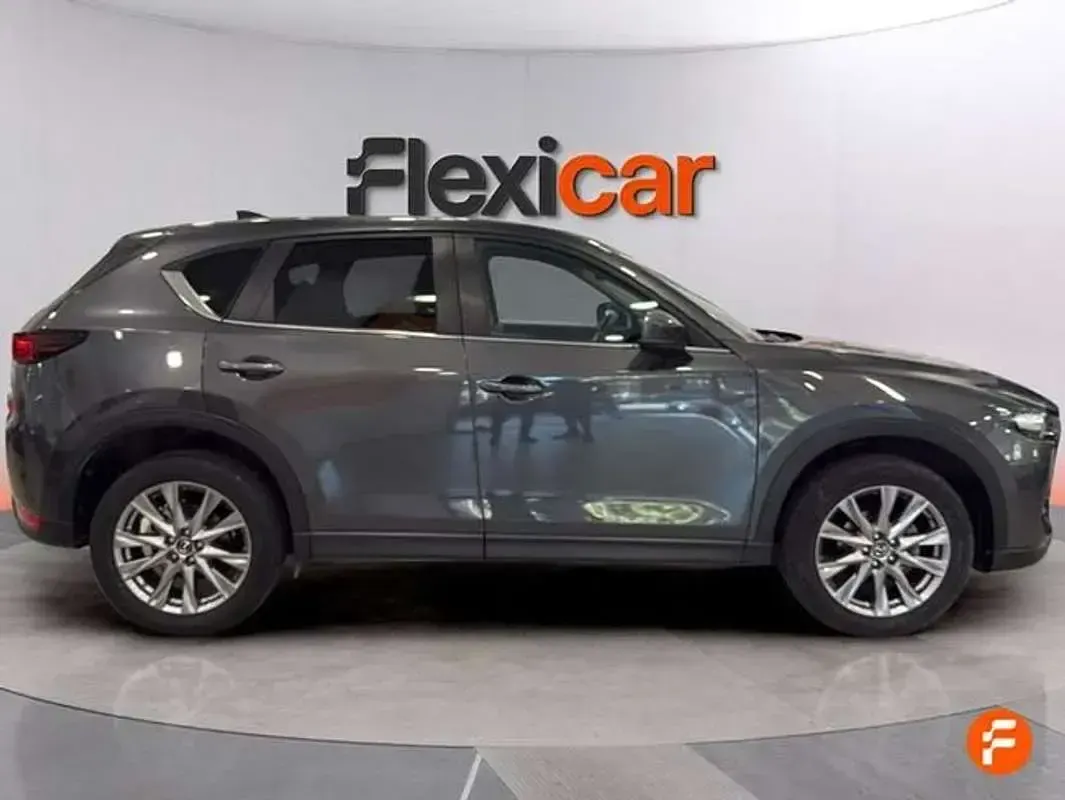 Usado Mazda CX-5 165 CV (121 kW) 2021 Gris SUV