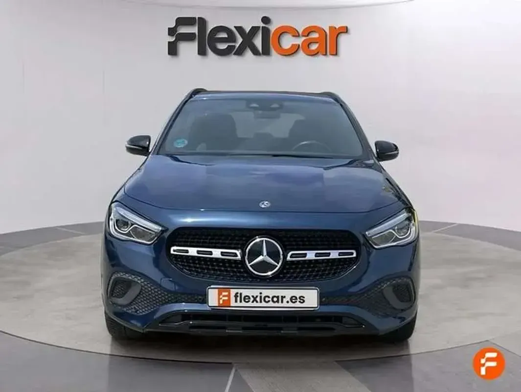 Usado Mercedes GLA200 150 CV (110 kW) 2021 Azul SUV