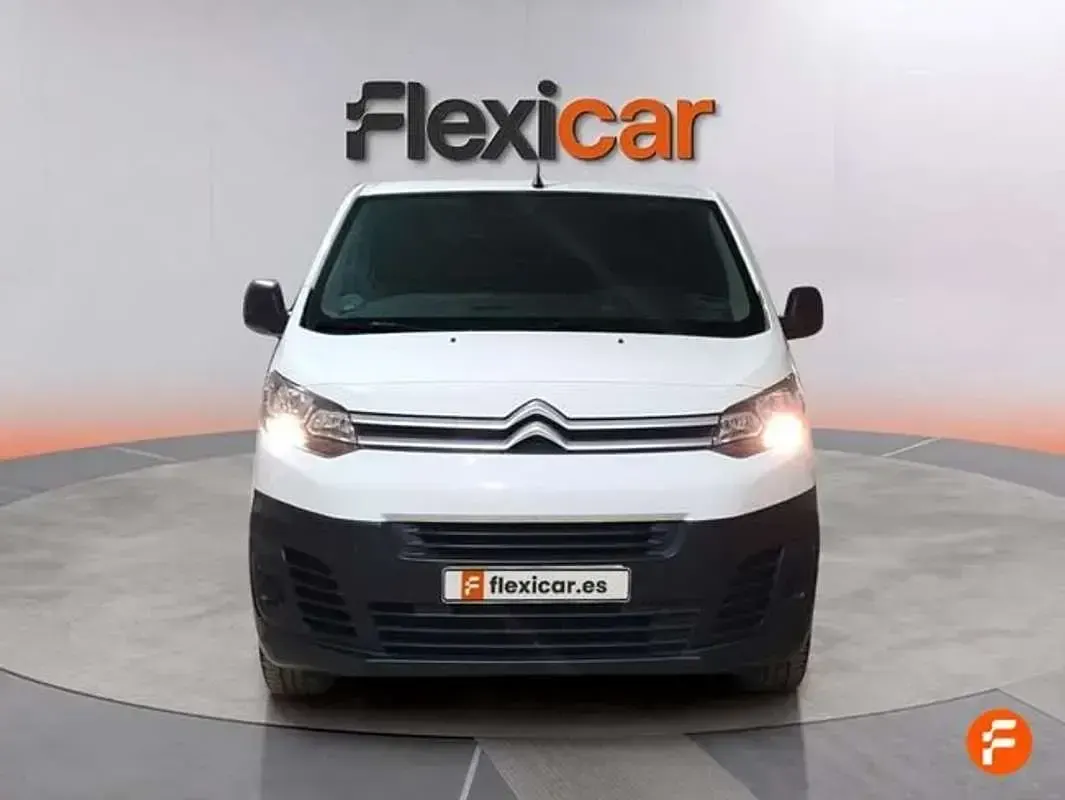 Usado Citroën Jumpy 122 CV (89 kW) 2020 Blanco Monovolumen
