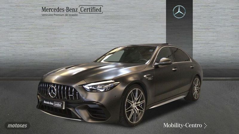 Gris Usado 2024 Mercedes C63S AMG AMG Berlina | 120.900 € - Imagen 1/4