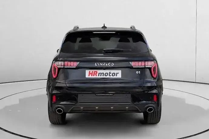 Usado Lynk & Co 01 261 CV (191 kW) 2023 Blanco SUV