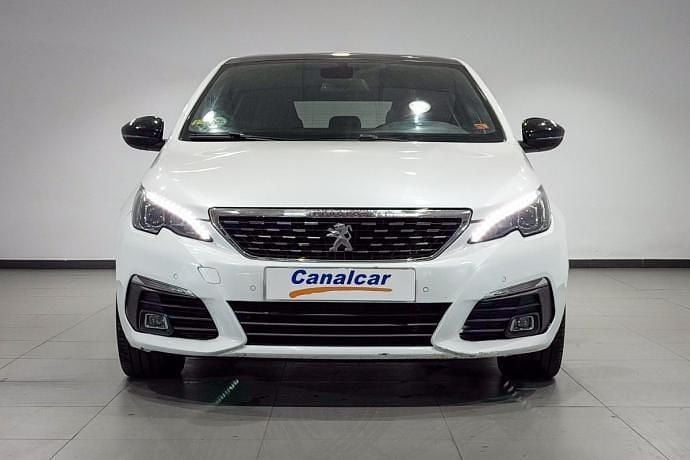 Usado Peugeot 308 GT-line 131 CV (96 kW) 2018 Blanco Utilitario