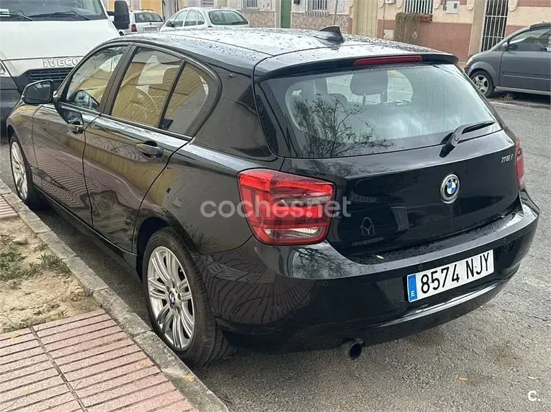 Usado BMW 116 136 CV (100 kW) 2013 Negro Utilitario