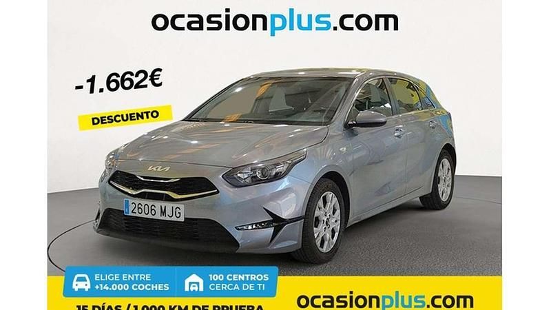 Plateado Usado 2023 Kia Ceed Utilitario | 15.864 € (Buen precio) - Imagen 1/4