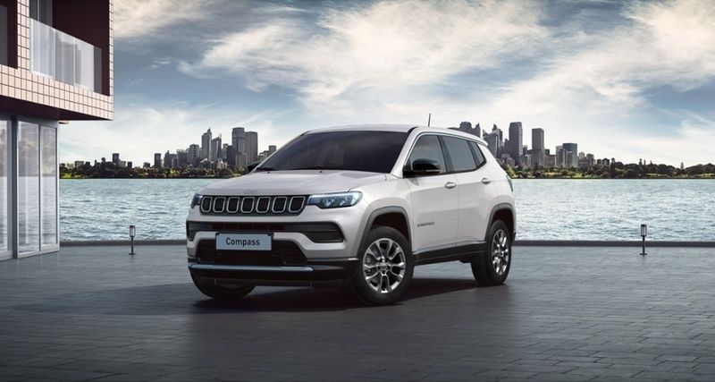 Blanco Usado 2024 Jeep Compass North SUV | 38.783 € - Imagen 1/1
