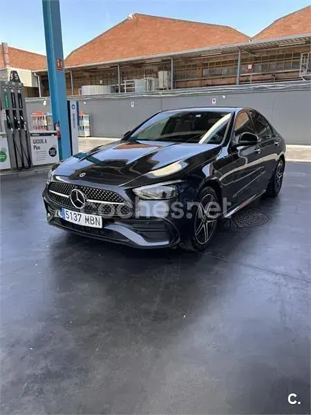 Usado Mercedes E300 320 CV (235 kW) 2022 Gris / plata Berlina