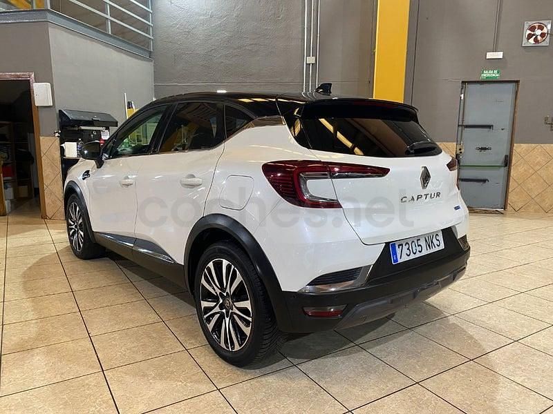 Usado Renault Captur Initiale 160 CV (117 kW) 2021 Blanco SUV