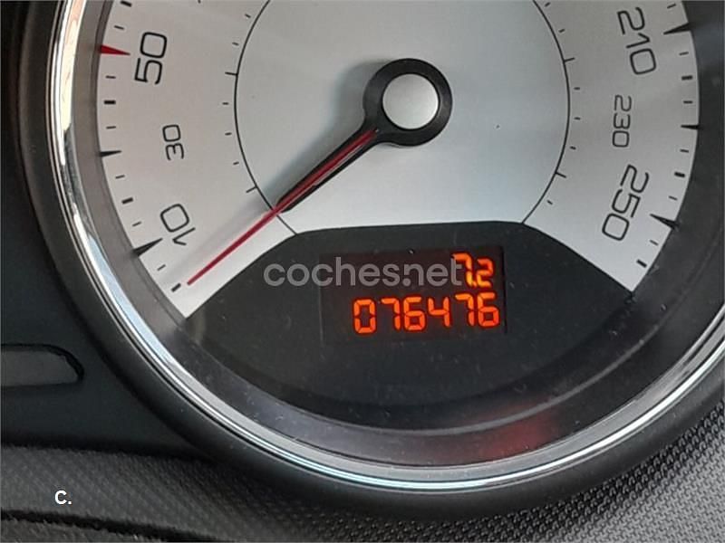 Usado Peugeot 308 CC Sport 140 CV (102 kW) 2011 Blanco Descapotable