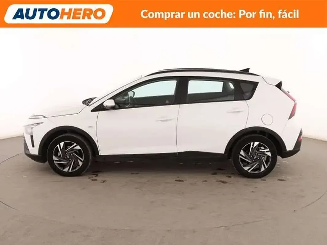 Usado Hyundai Bayon 101 CV (74 kW) 2023 Blanco SUV