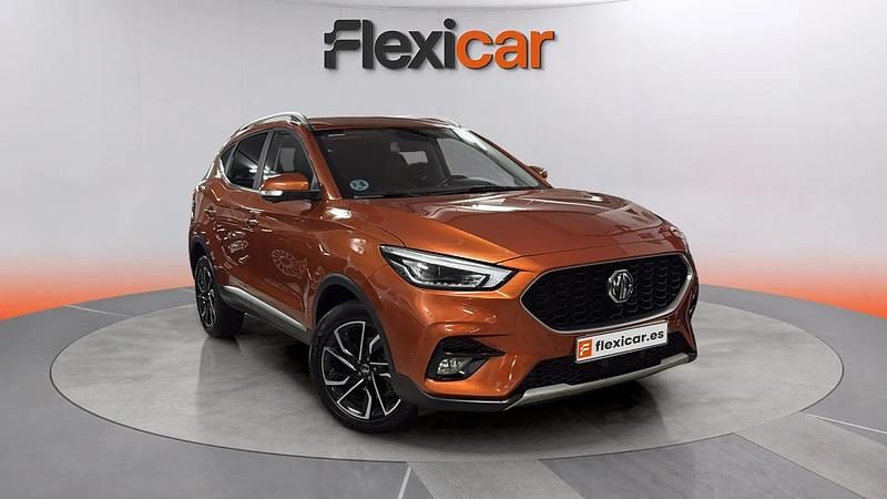 Usado MG ZS Luxury 111 CV (81 kW) 2022 Naranja SUV