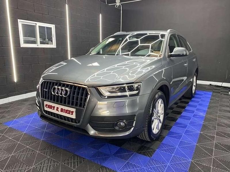 Usado Audi Q3 Ambition 140 CV (102 kW) 2014 Gris / plata SUV