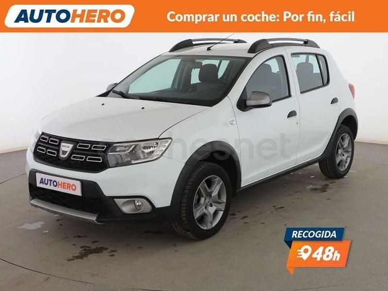 Usado Dacia Sandero Essentiel 90 CV (66 kW) 2019 Blanco Berlina