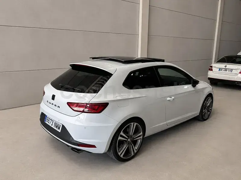 Usado Seat Leon CUPRA 290 CV (213 kW) 2015 Blanco Berlina