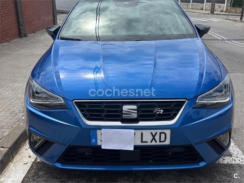 Usado Seat Ibiza FR 110 CV (80 kW) 2022 Azul Utilitario