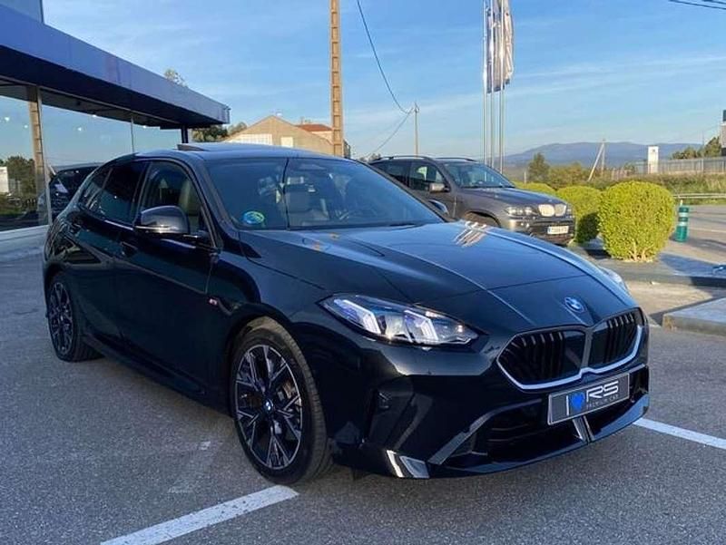 Usado BMW 120 M Sport 163 CV (119 kW) 2025 Negro Utilitario