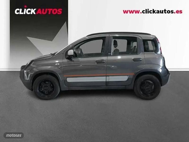 Usado Fiat Panda Garmin 70 CV (51 kW) 2023 Gris Utilitario