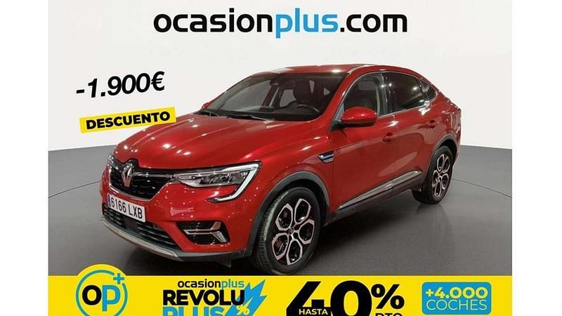 Usado Renault Arkana Zen 145 CV (106 kW) 2022 Rojo SUV