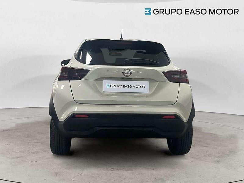 Usado Nissan Juke Acenta 114 CV (83 kW) 2022 Blanco SUV
