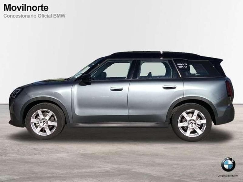 Usado Mini One D Countryman Essential 163 CV (119 kW) 2024 Verde SUV
