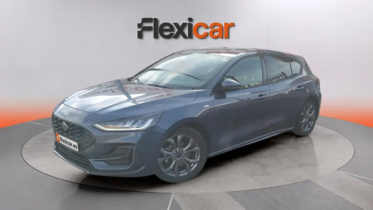Usado Ford Focus ST-Line 125 CV (91 kW) 2023 Azul Familiar