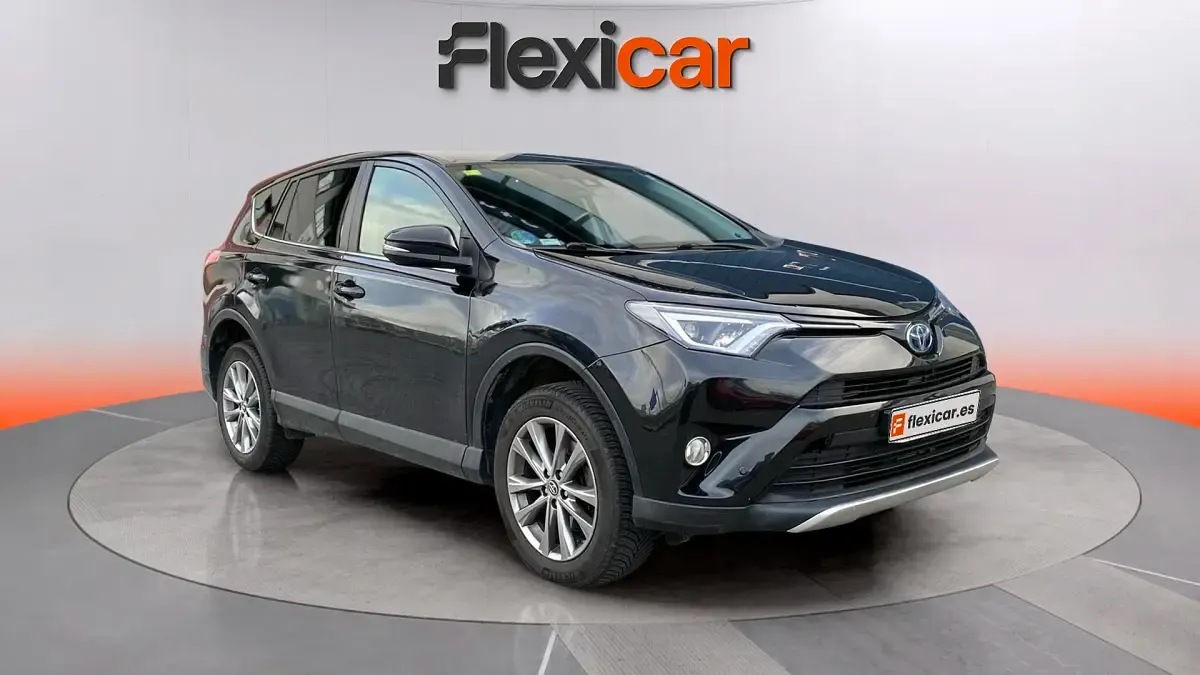 Usado Toyota RAV4 Hybrid Advance 197 CV (144 kW) 2018 SUV