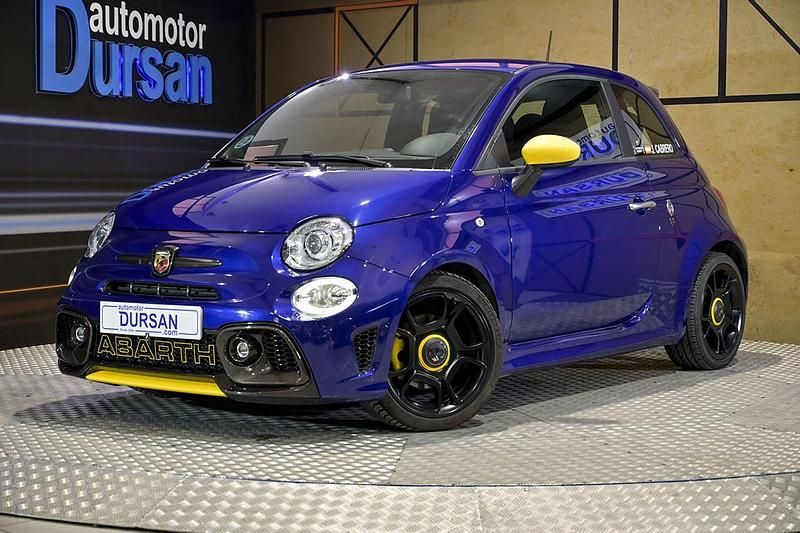 Usado Abarth 695 180 CV (132 kW) 2019 Azul Utilitario