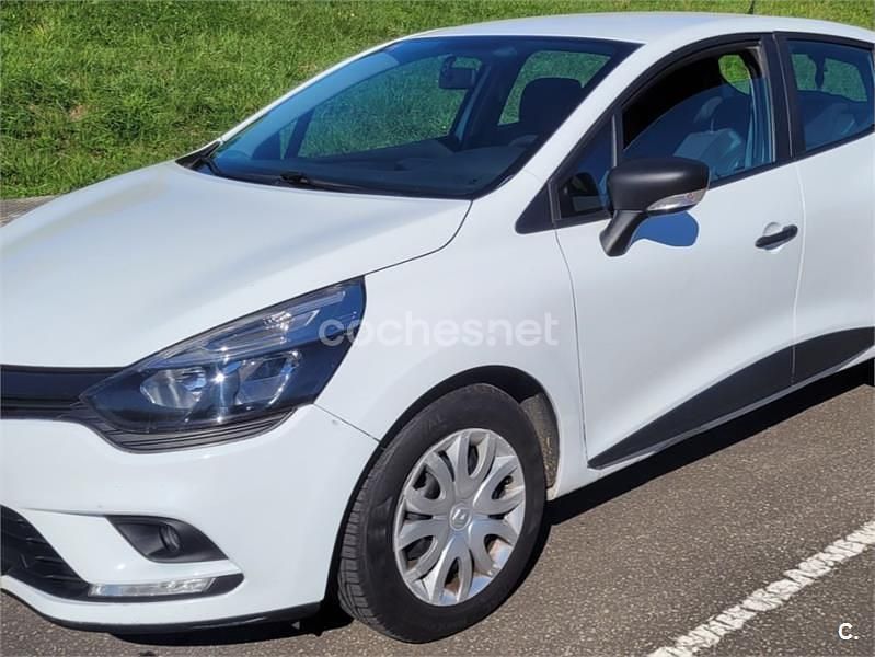 Blanco Usado 2019 Renault Clio IV Business Berlina | 5600 € (Buen precio) - Imagen 1/4