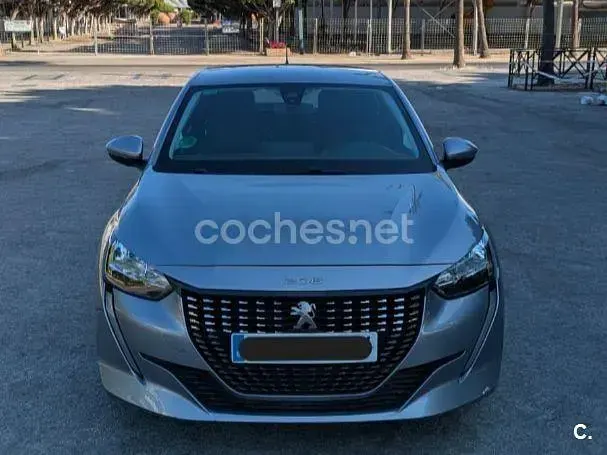 Usado Peugeot 208 Active 75 CV (55 kW) 2020 Gris / plata Utilitario