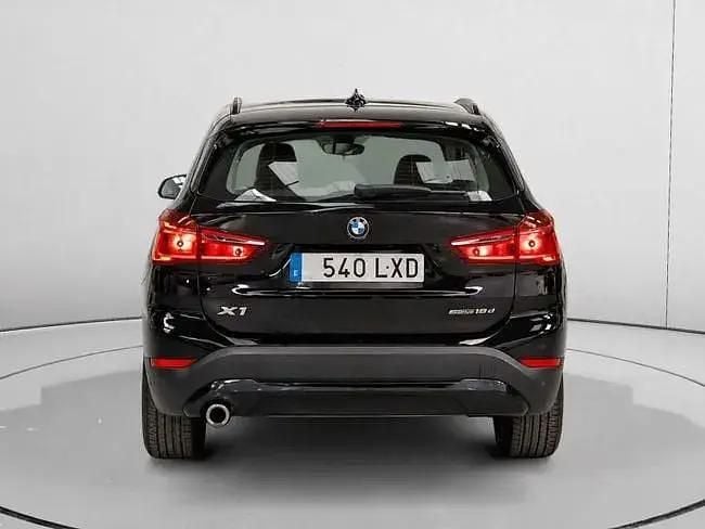 Używany BMW X1 Performance 116 KM (85 kW) 2022 Czarny SUV