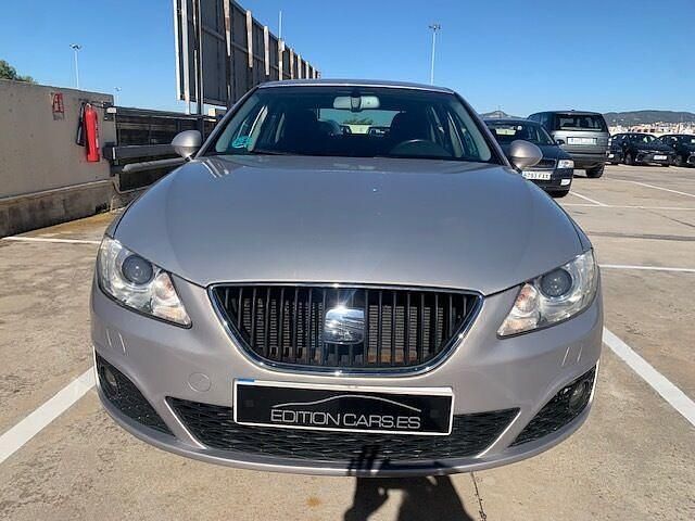 Usado Seat Exeo Sport 150 CV (110 kW) 2009 Beige Berlina