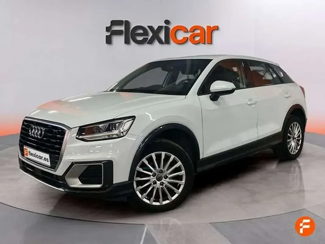 Usado Audi Q2 Design 116 CV (85 kW) 2020 Blanco SUV