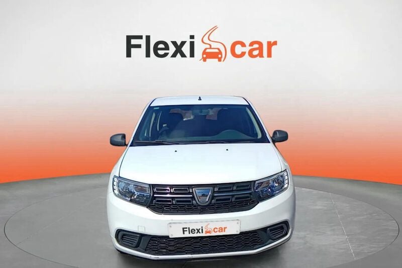 Usado Dacia Sandero Essentiel 73 CV (53 kW) 2019 Blanco Utilitario