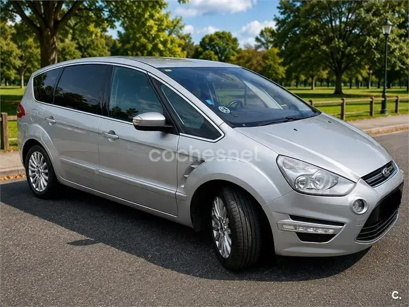 Usado Ford S-MAX Titanium 140 CV (102 kW) 2011 Blanco Monovolumen